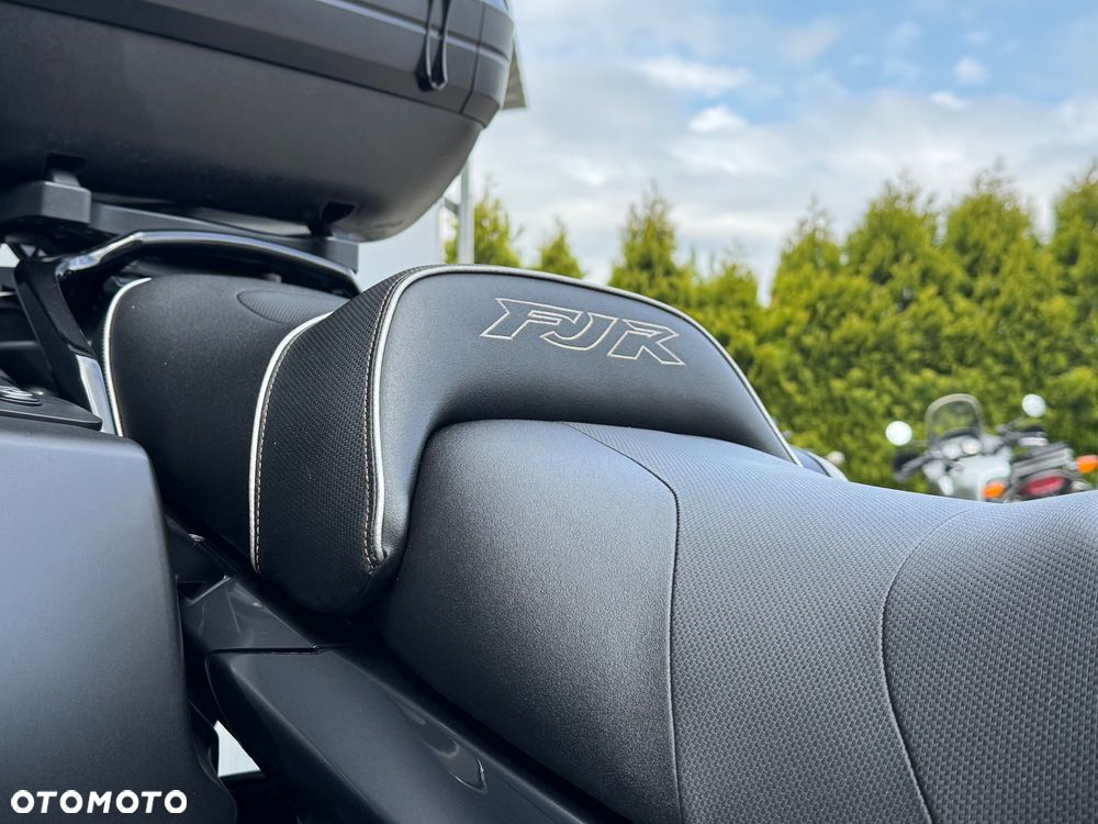 Yamaha FJR - 40