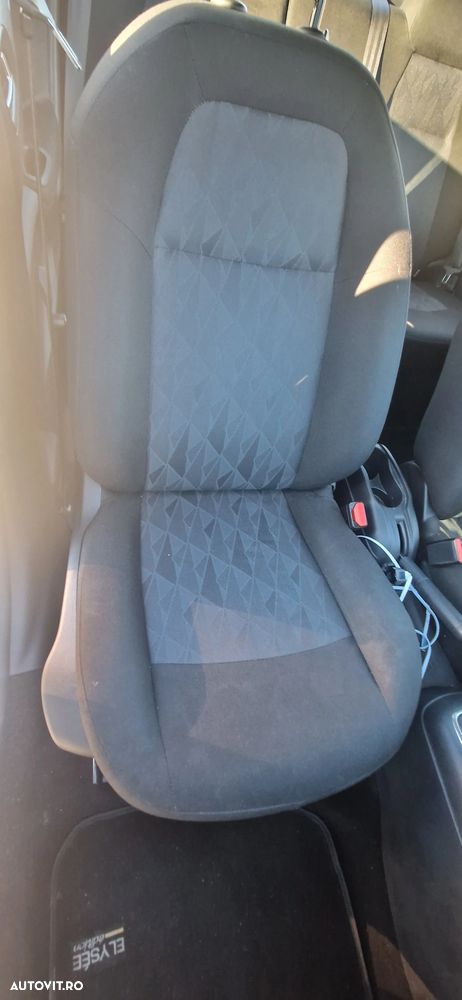 Citroën C-Elysée 1.2 PureTech BVM Feel - 15