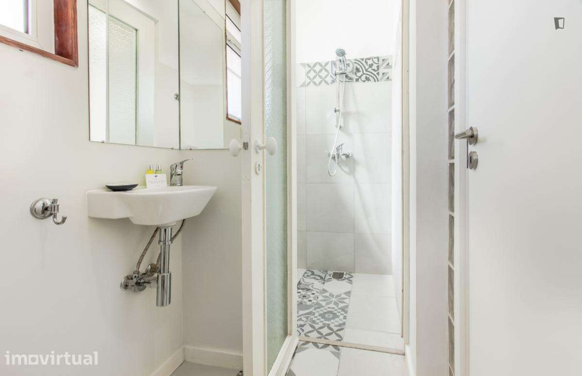 Apartamento com 2 quartos - localizado em Mafamude Porto - Grande imagem: 2/18