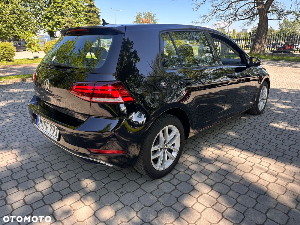 Volkswagen Golf 1.6 TDI SCR DSG Comfortline - 3
