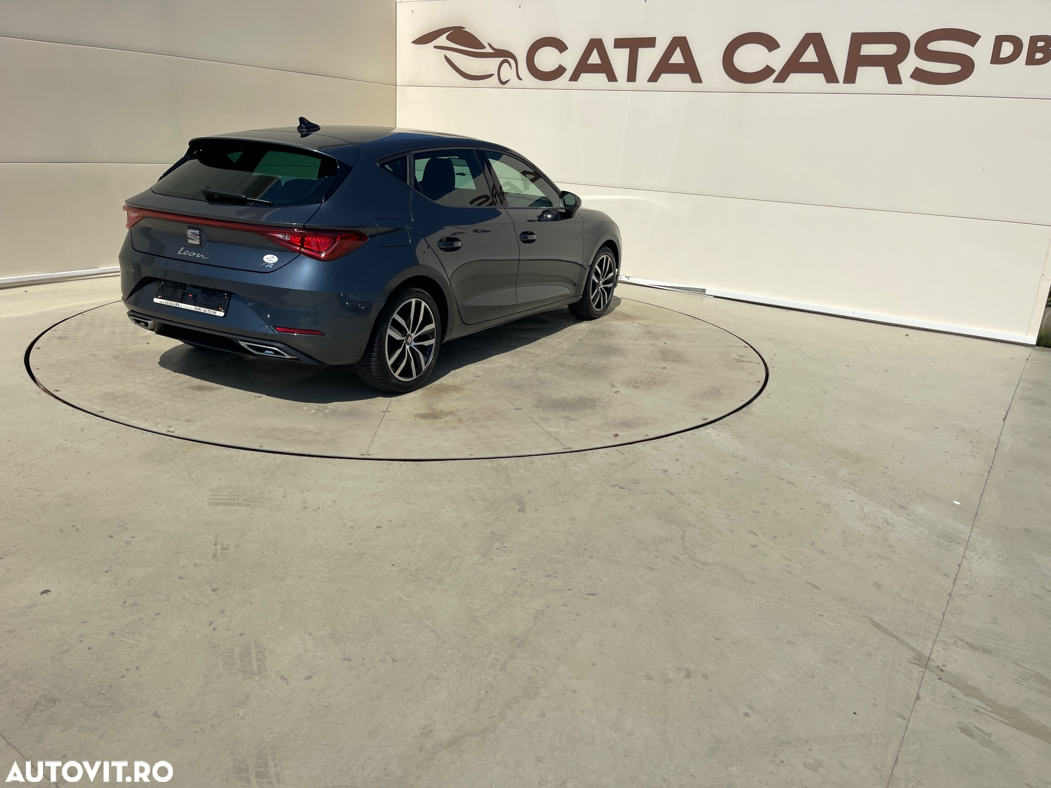 Seat Leon ST 2.0 TDI Start&Stop DSG FR - 15