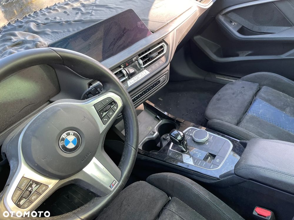 BMW Seria 1 118i Edition M Sport Shadow - 9