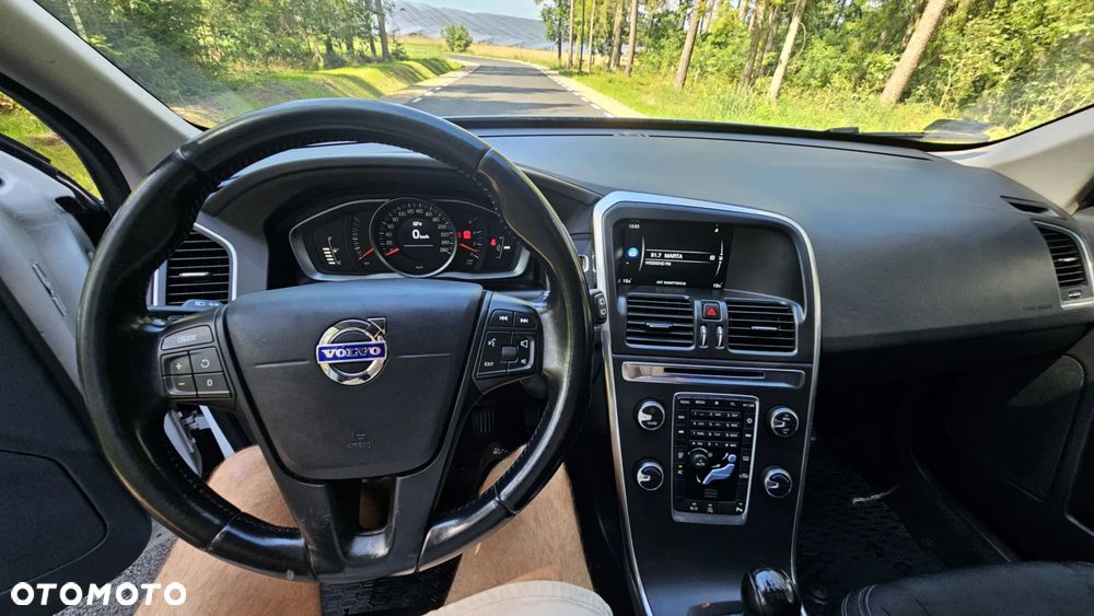 Volvo XC 60 D3 Base - 16