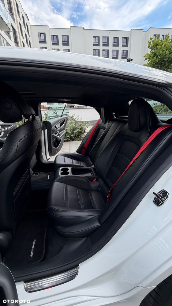 Mercedes-Benz AMG GT 53 4Matic+ Speedshift TCT 9G - 25