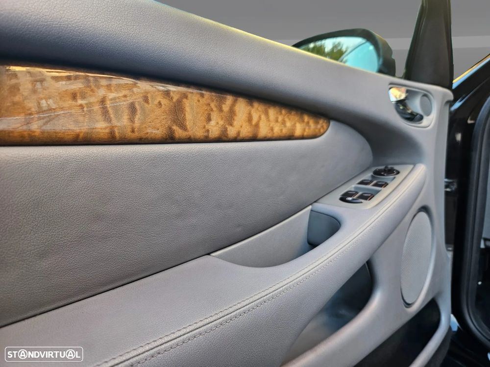 Jaguar X-Type - 35