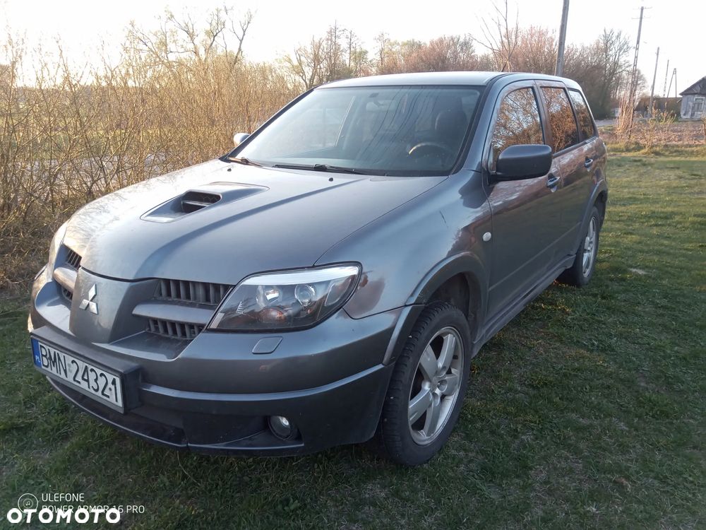 Mitsubishi Outlander 2.0 Turbo 4WD - 2
