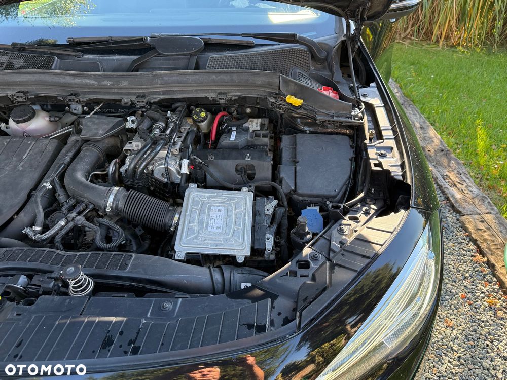 Mercedes-Benz GLA 250 e 8G-DCT Edition Plug-in-Hybrid - 12