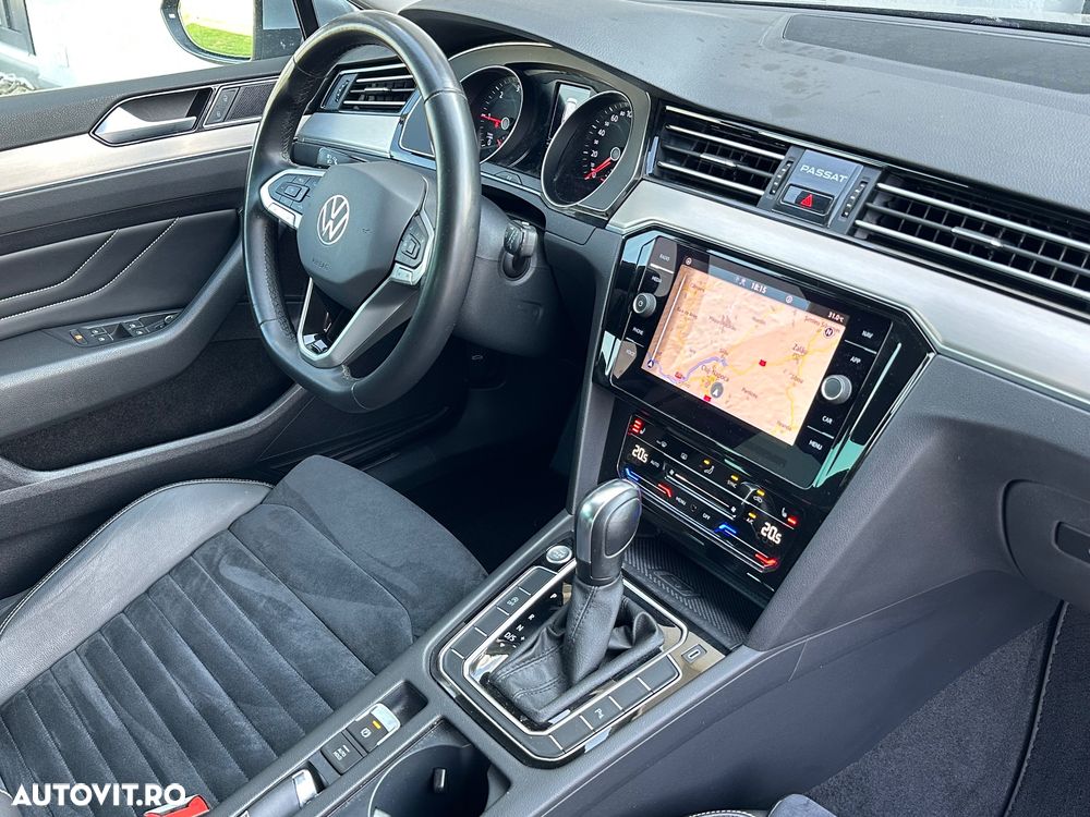 Volkswagen Passat 2.0 TDI DSG Highline - 10