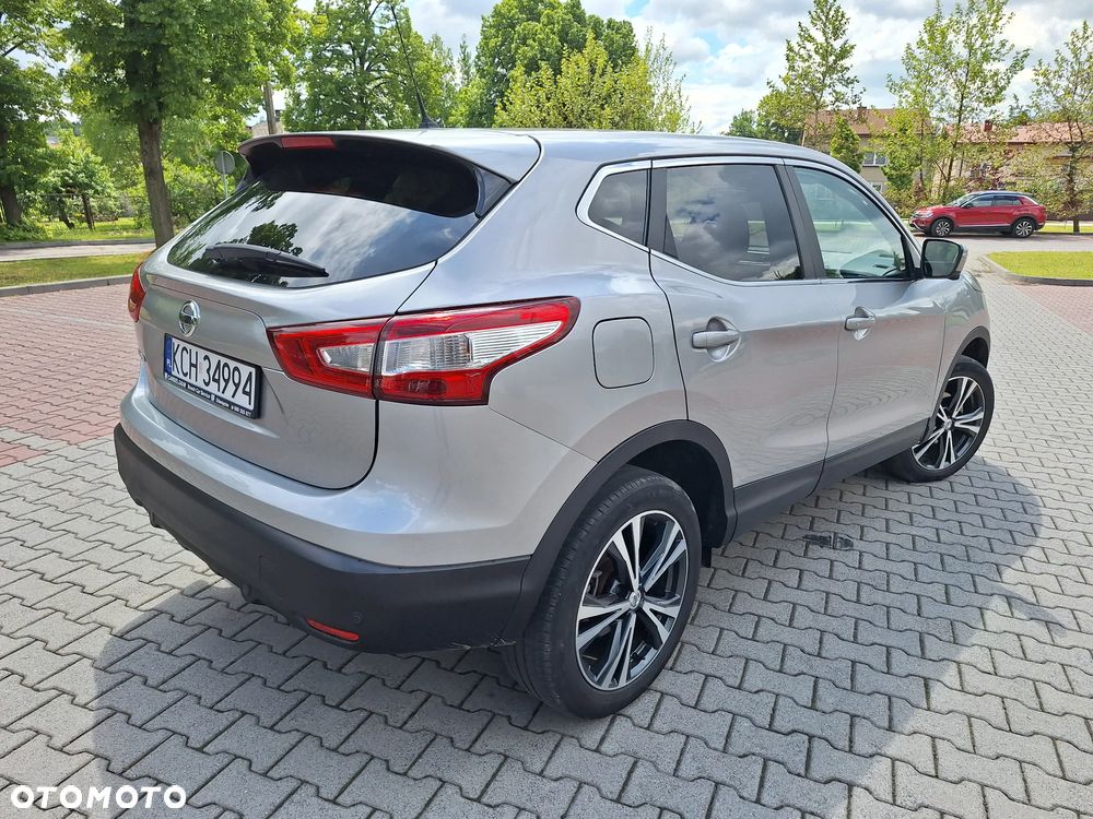 Nissan Qashqai 1.6 DCi 4x4 Tekna EU6 - 28