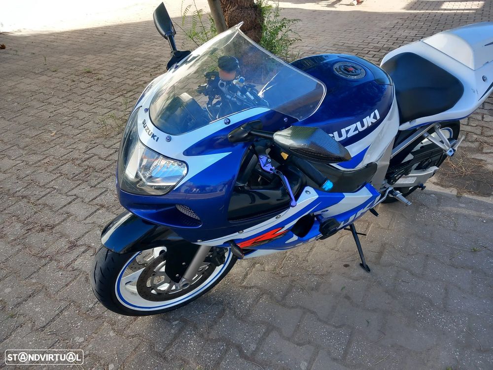 Suzuki GSX-R K1 - 14