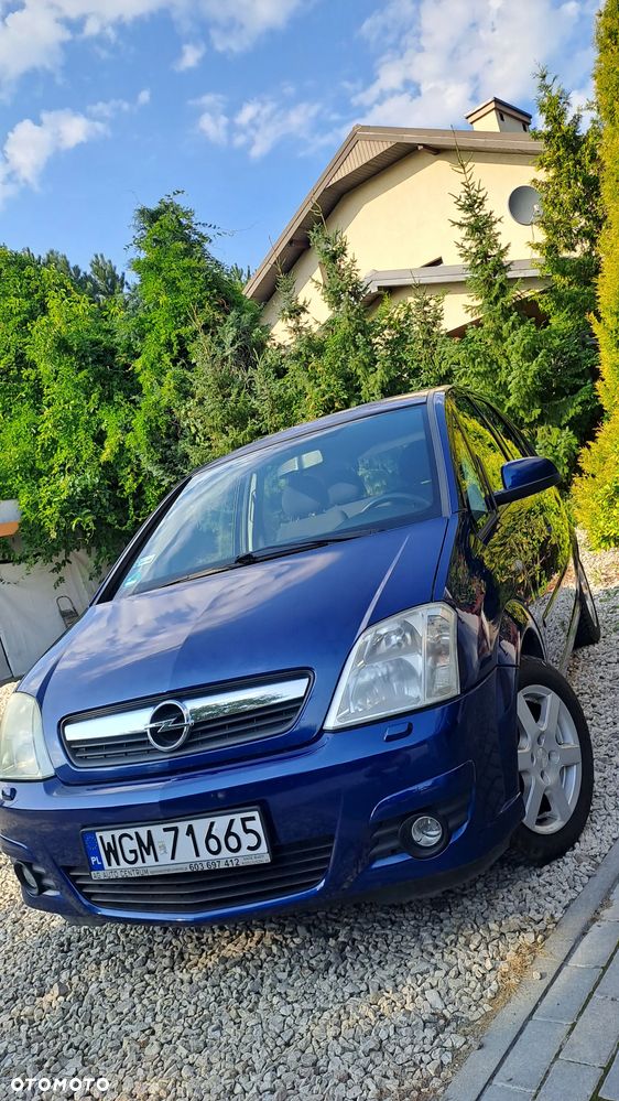 Opel Meriva 1.6 Essentia - 1