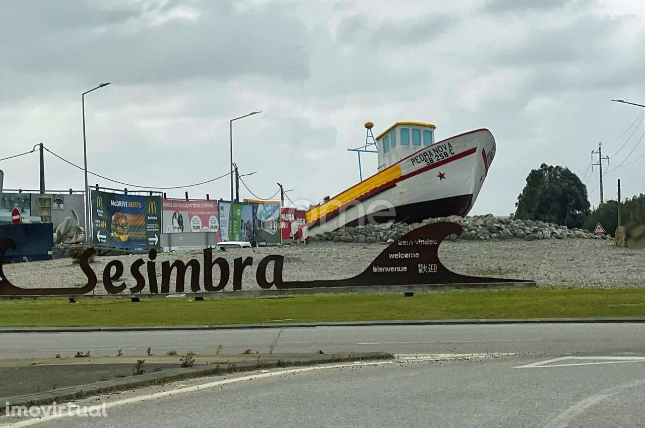 Terreno Urbano na Rua dos Pioneiros - Carrasqueira - Sesimbra - Grande imagem: 4/15