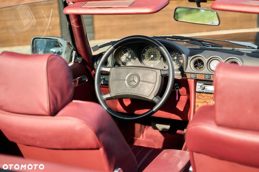 Mercedes-Benz SL - 15