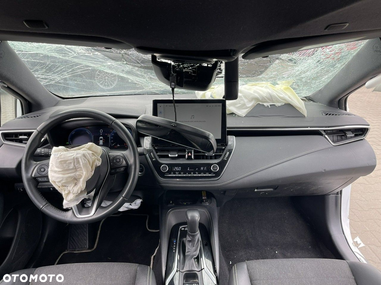 Toyota Corolla 1.8 Hybrid Comfort - 9