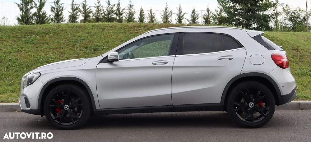 Mercedes-Benz GLA 220 d 4MATIC 7G-DCT Peak Edition - 7