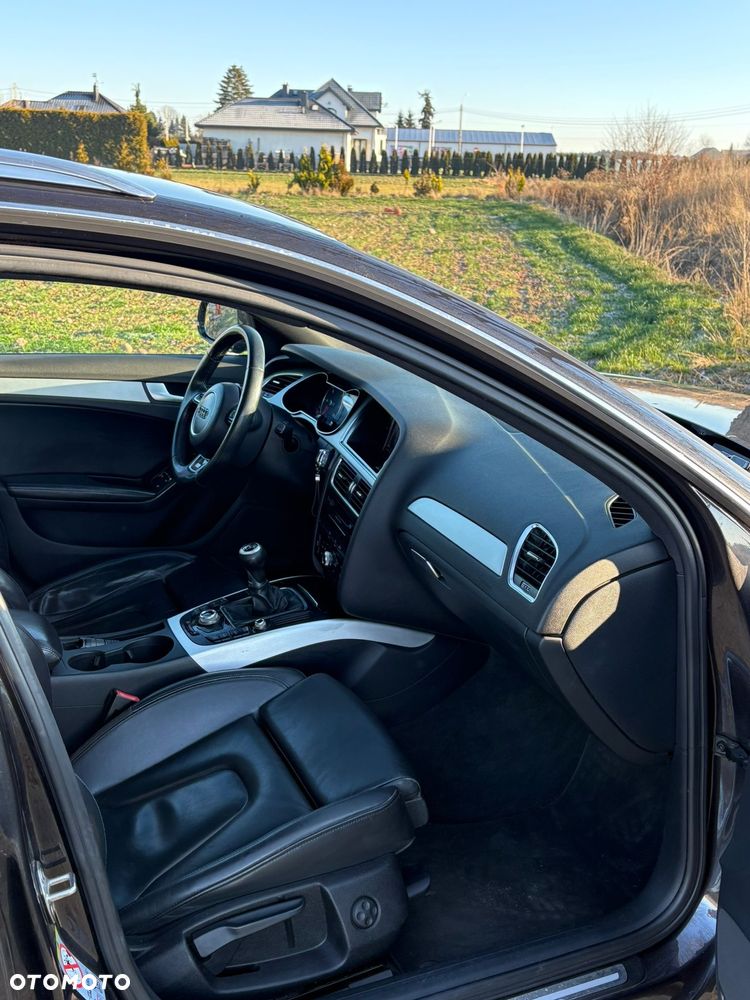 Audi A4 Avant 2.0 TDI e DPF S line Sportpaket - 8