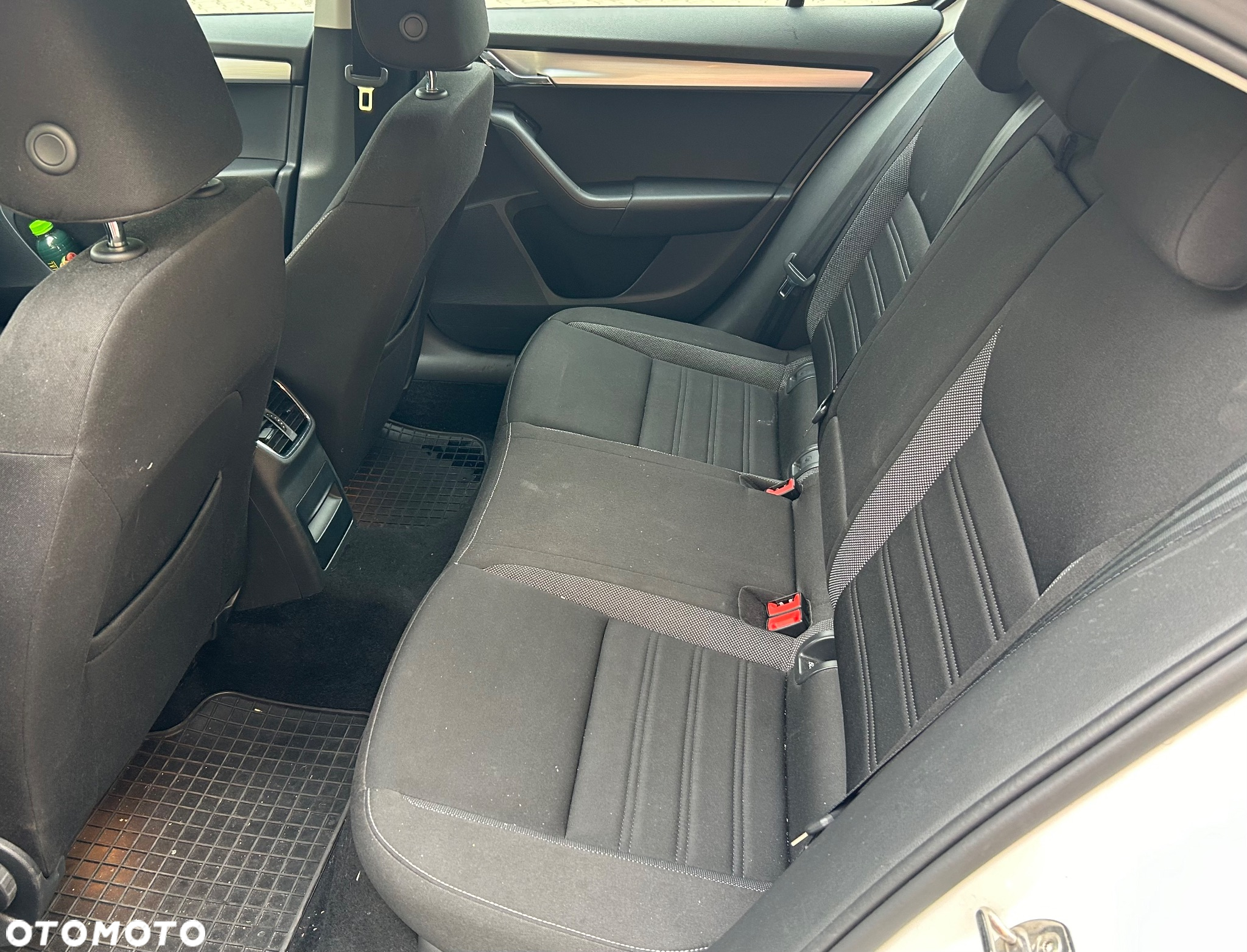 Skoda Octavia 1.6 TDI Ambition - 11