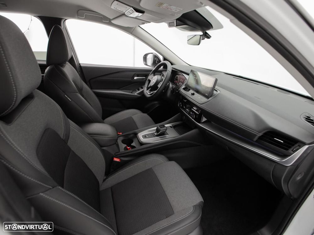 Nissan Qashqai 1.3 DIG-T N-Connecta Xtronic - 10