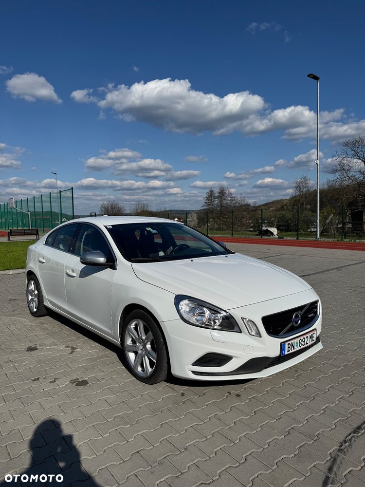 Volvo S60 DRIVe RDesign