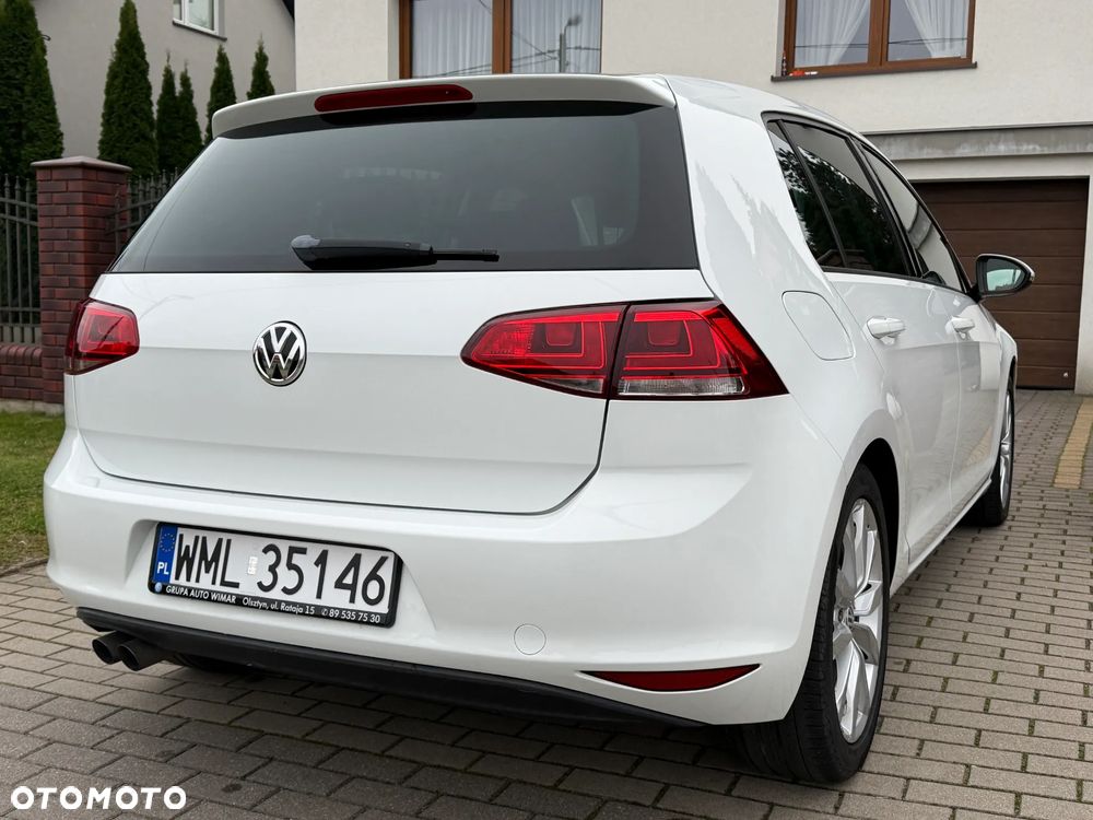 Volkswagen Golf 2.0 TDI BlueMotion Technology DSG Highline - 11