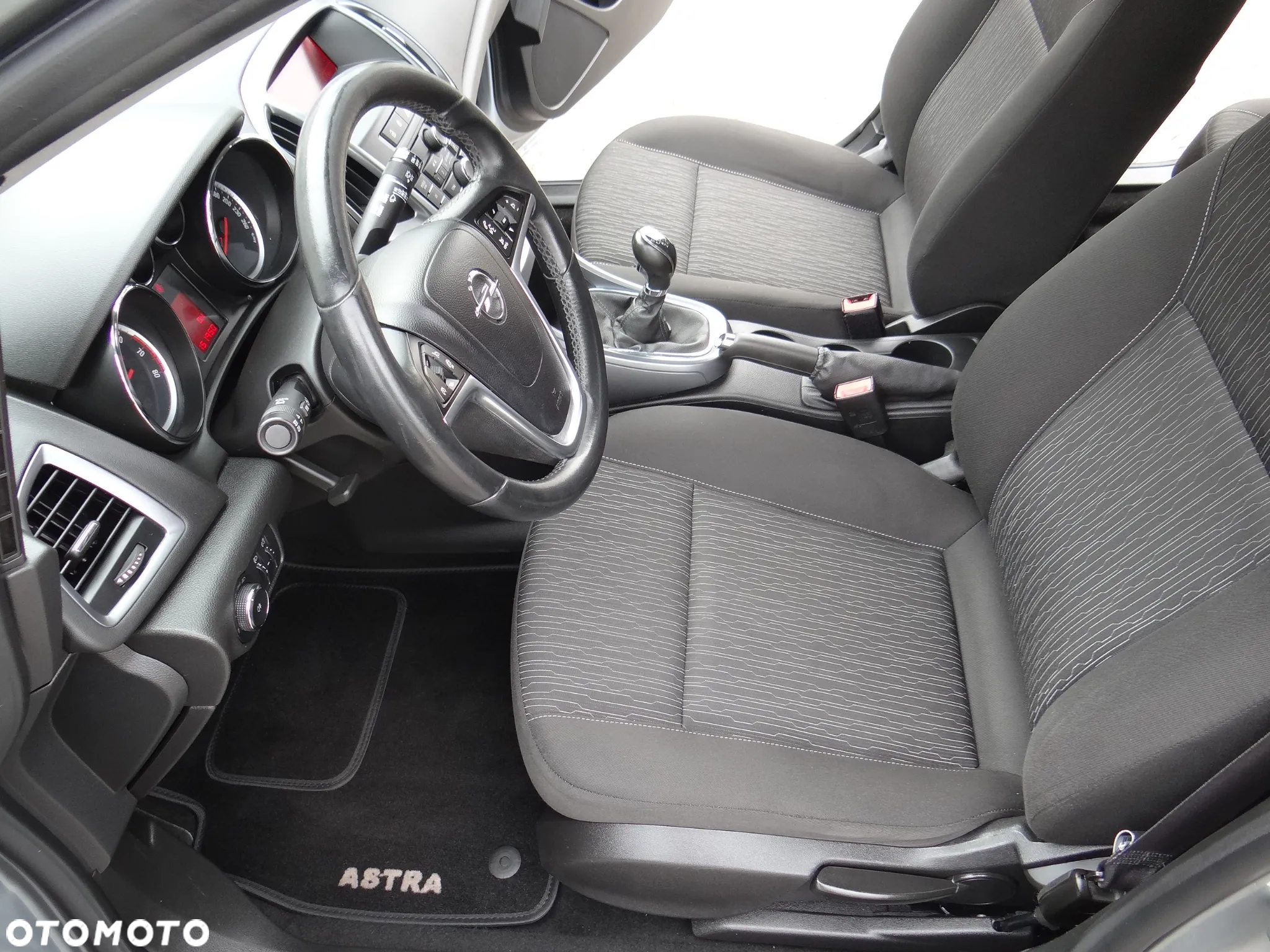 Opel Astra 1.4 EcoFLEX Edition - 21