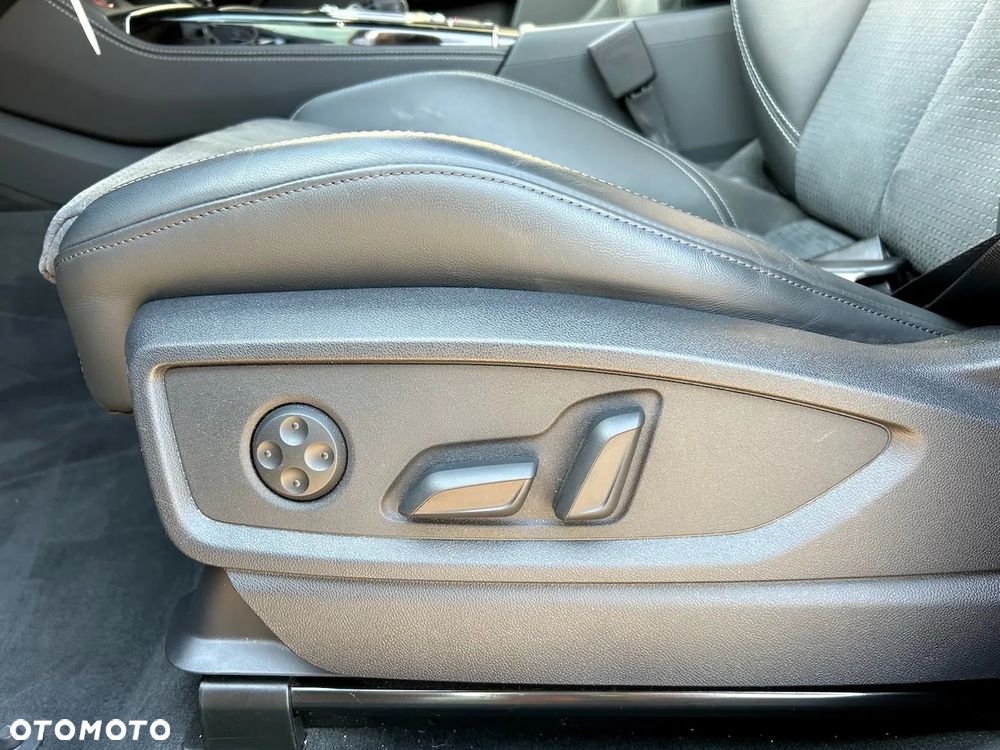 Audi SQ5 3.0 TFSI quattro tiptronic - 32