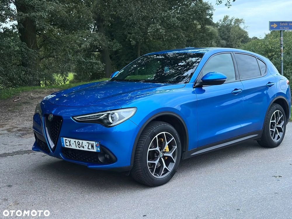 Alfa Romeo Stelvio - 11