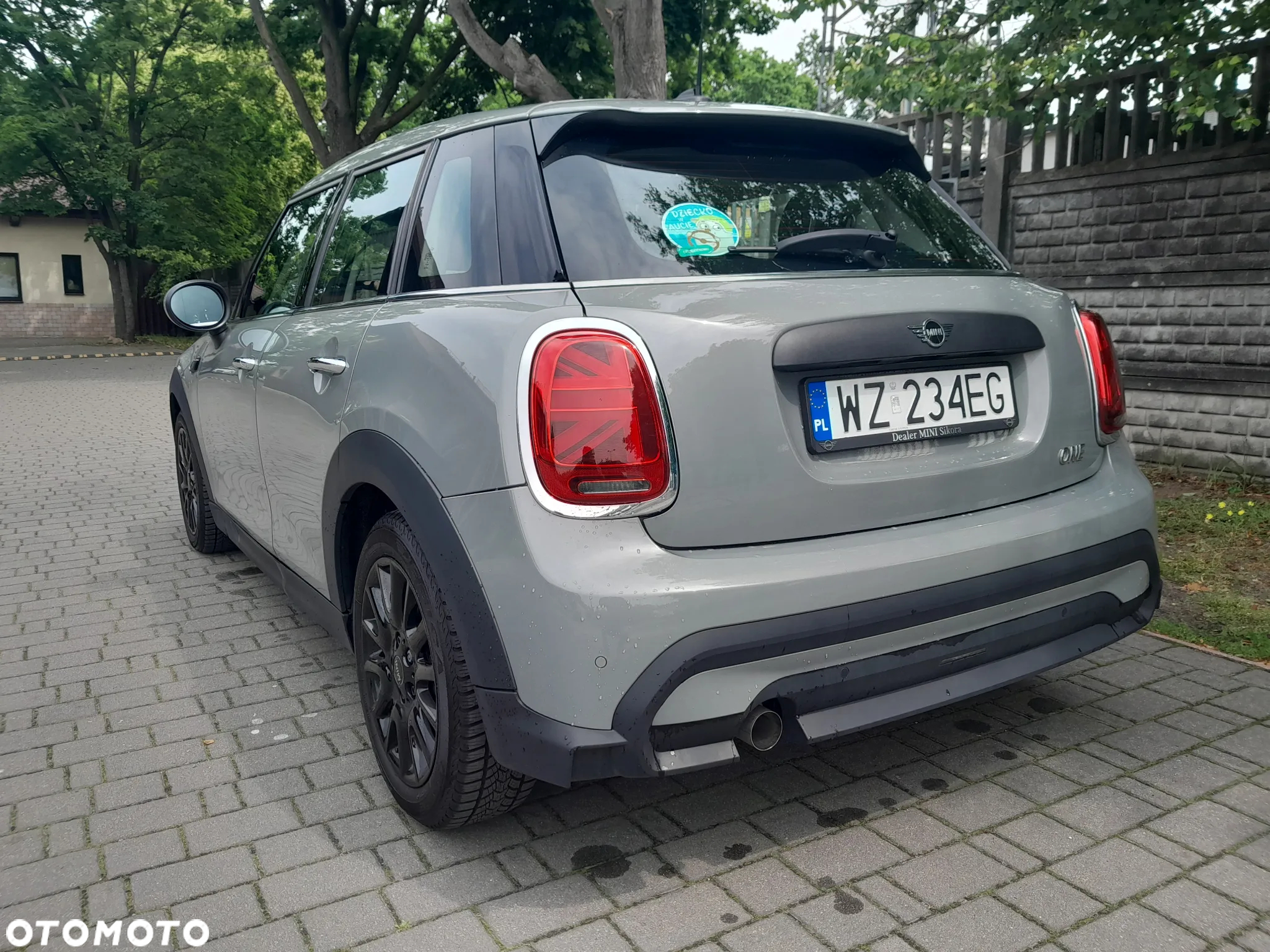 MINI ONE - 4