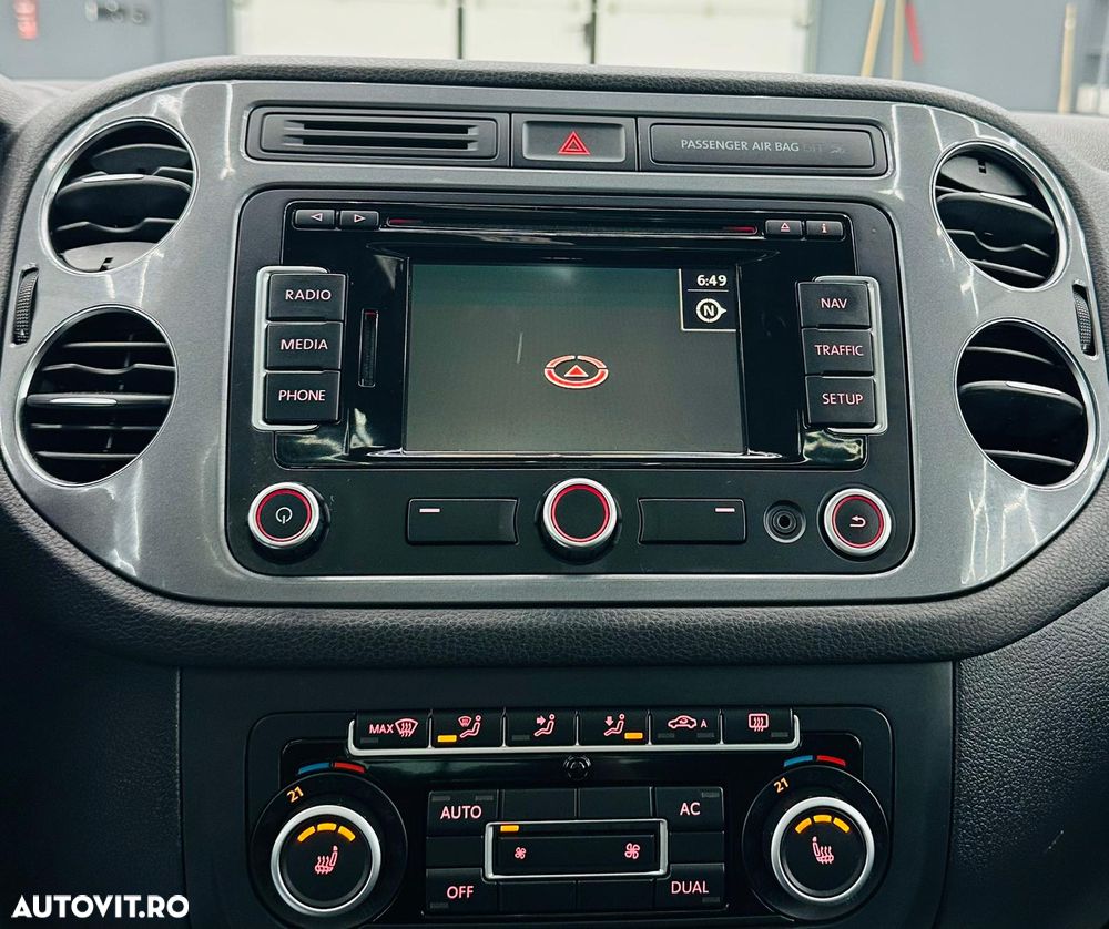 Volkswagen Tiguan 2.0 TDI DPF BlueMotion Technology Cup Sport & Style - 26