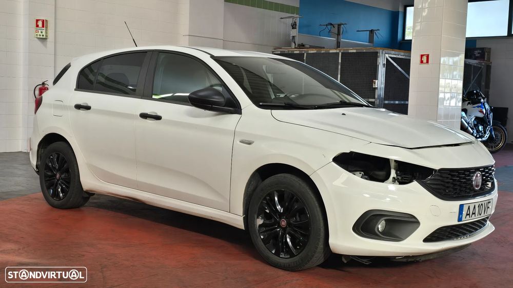Fiat Tipo 1.3 M-Jet Street - 2