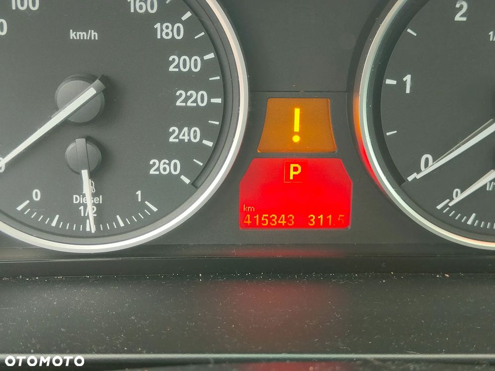 BMW Seria 5 520d - 14