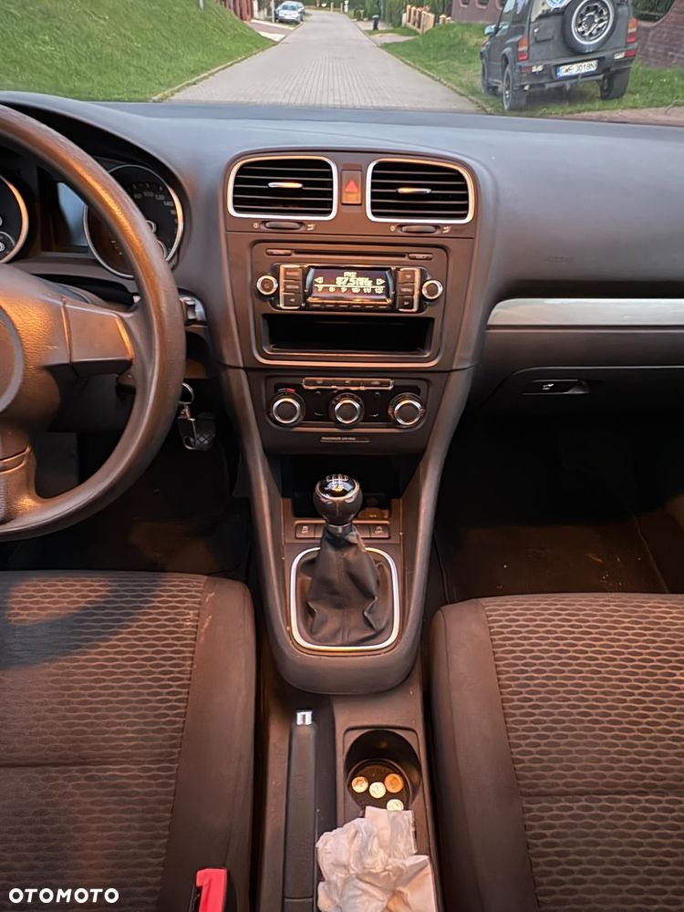Volkswagen Golf - 19