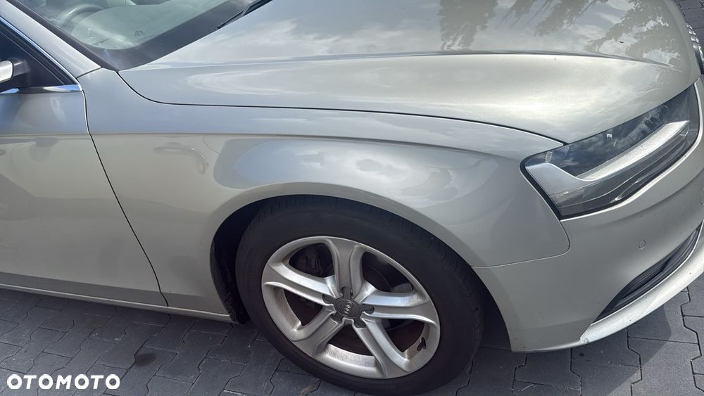 Audi A4 Limousine 2.0 TDI DPF Ambiente - 8