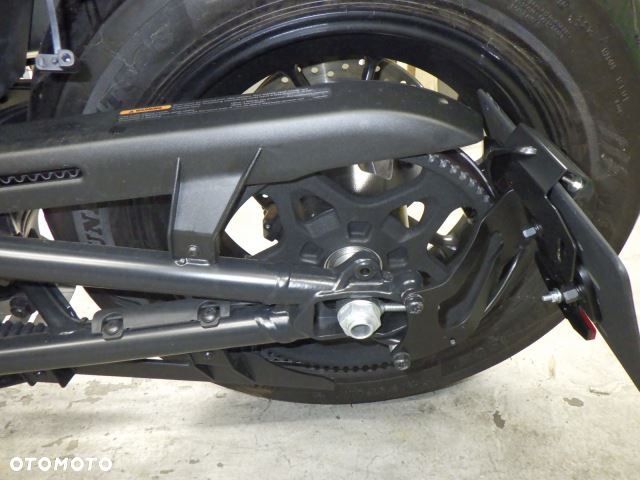 Harley-Davidson Sportster - 13