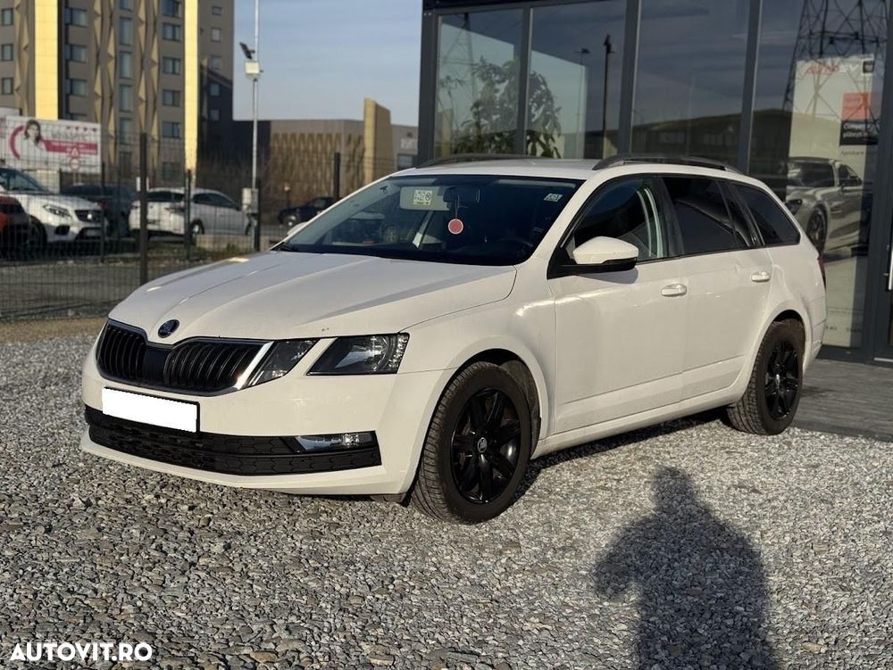 Skoda Octavia - 3