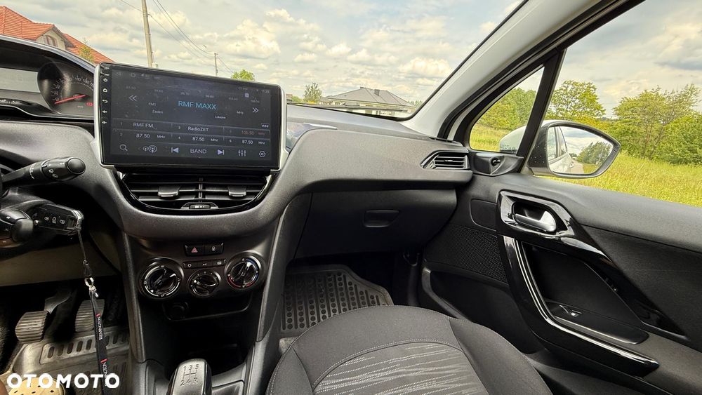 Peugeot 208 1.4 HDi Active - 9
