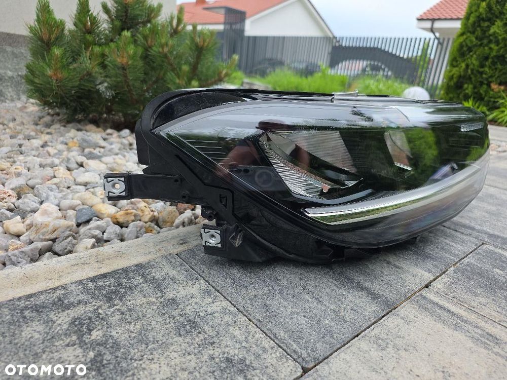 VW T-CROSS 2GM LIFT Lampa prawa przód Kompletna Full Led Basic 2GM941006B - 3