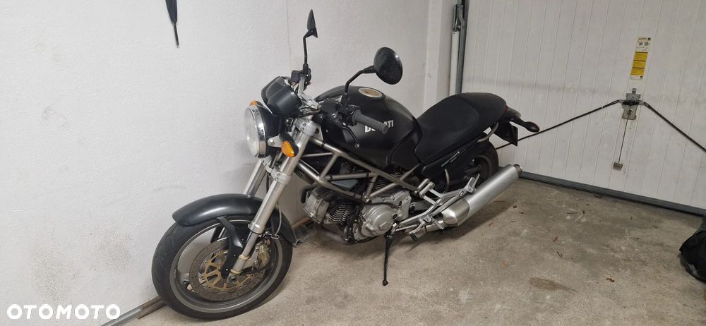 Ducati Monster - 3