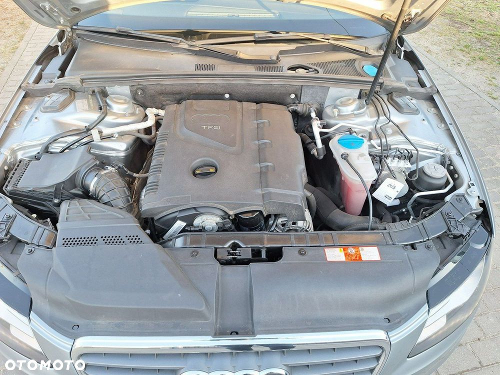 Audi A4 Avant 1.8 TFSI Ambiente - 25