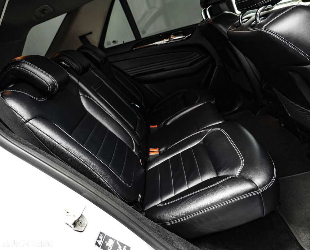 Mercedes-Benz ML 350 BlueTec 4MATIC Aut - 17