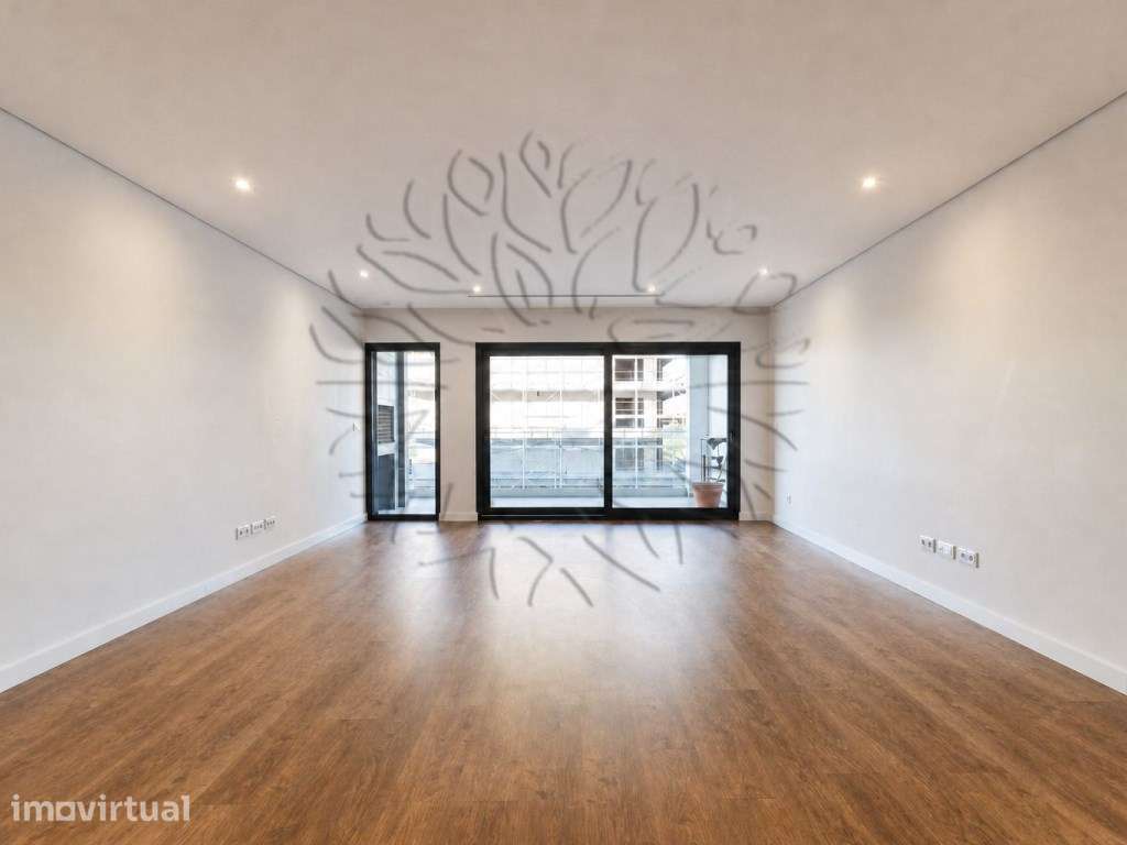 Apartamento T3 usado como novo em Vale Salgueiro, Montijo. Com 196 ... - Grande imagem: 2/60