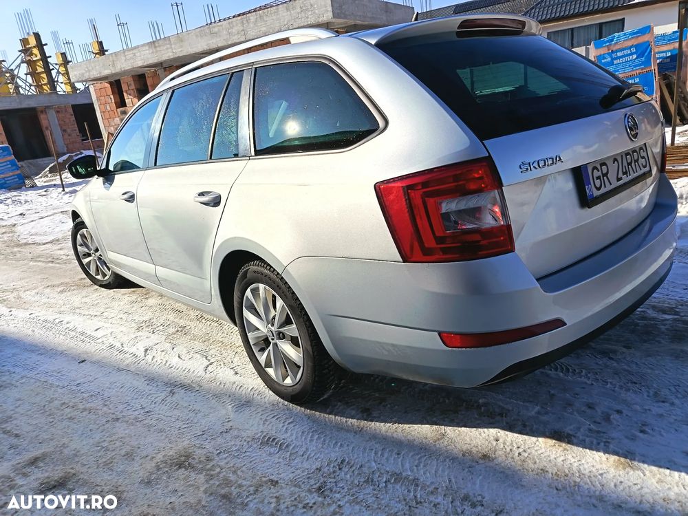 Skoda Octavia 2.0 TDI (Green tec) DSG Ambition - 7