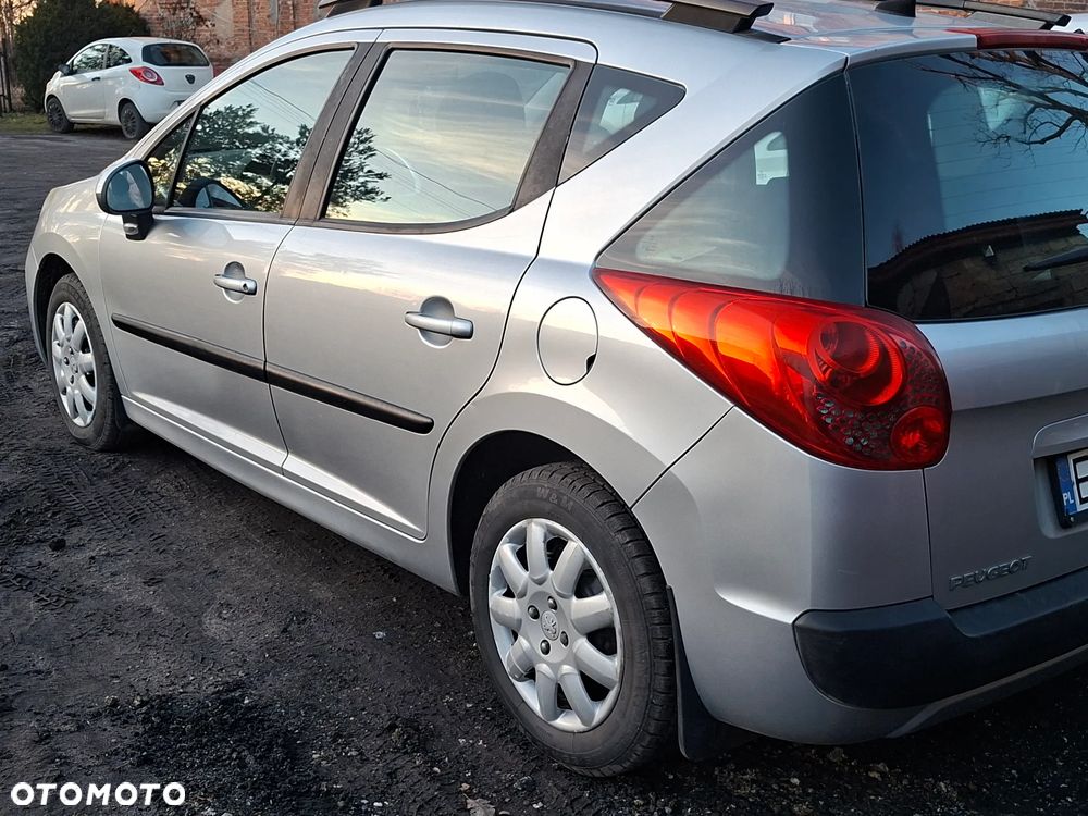 Peugeot 207 1.6 HDi Trendy - 3