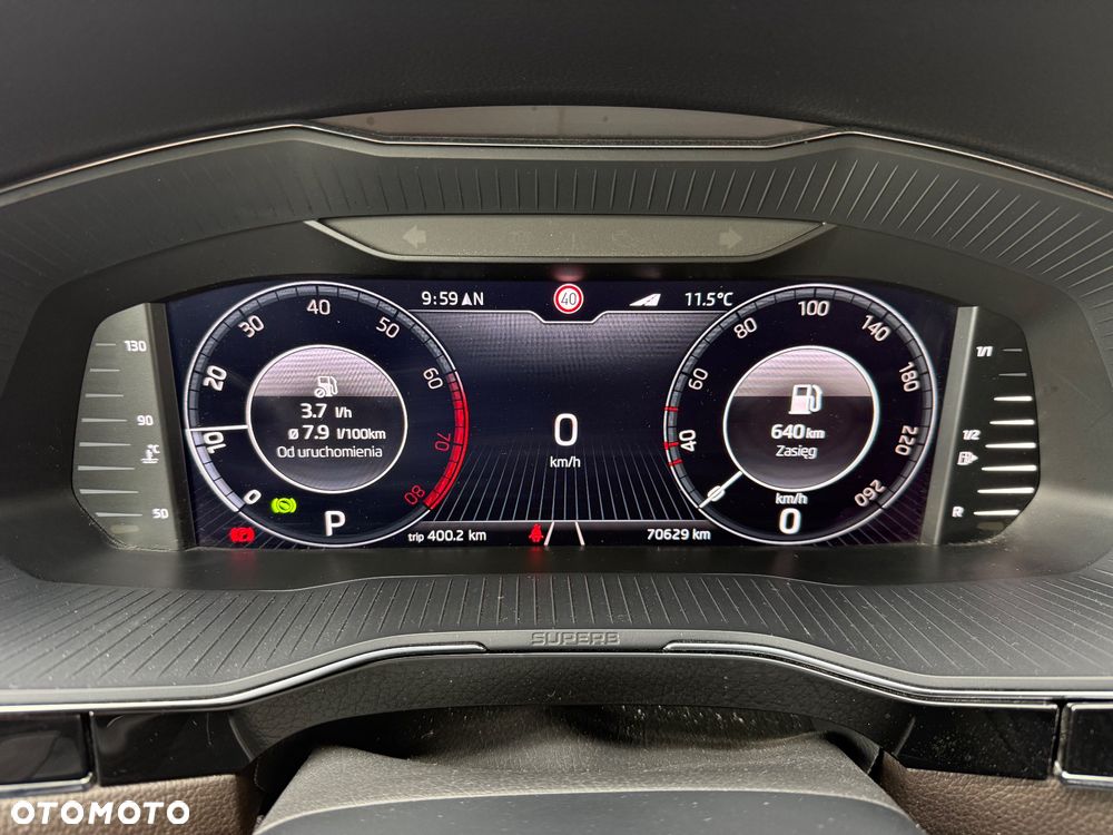 Skoda Superb 2.0 TSI L&K DSG - 11