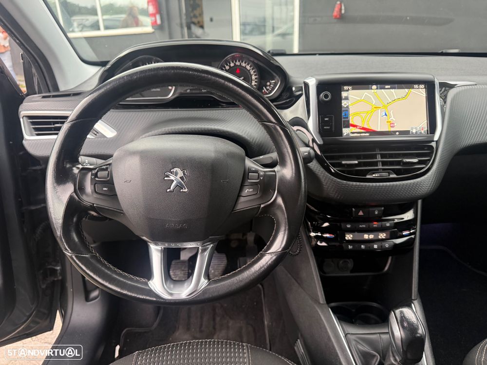 Peugeot 208 1.6 BlueHDi Allure - 6