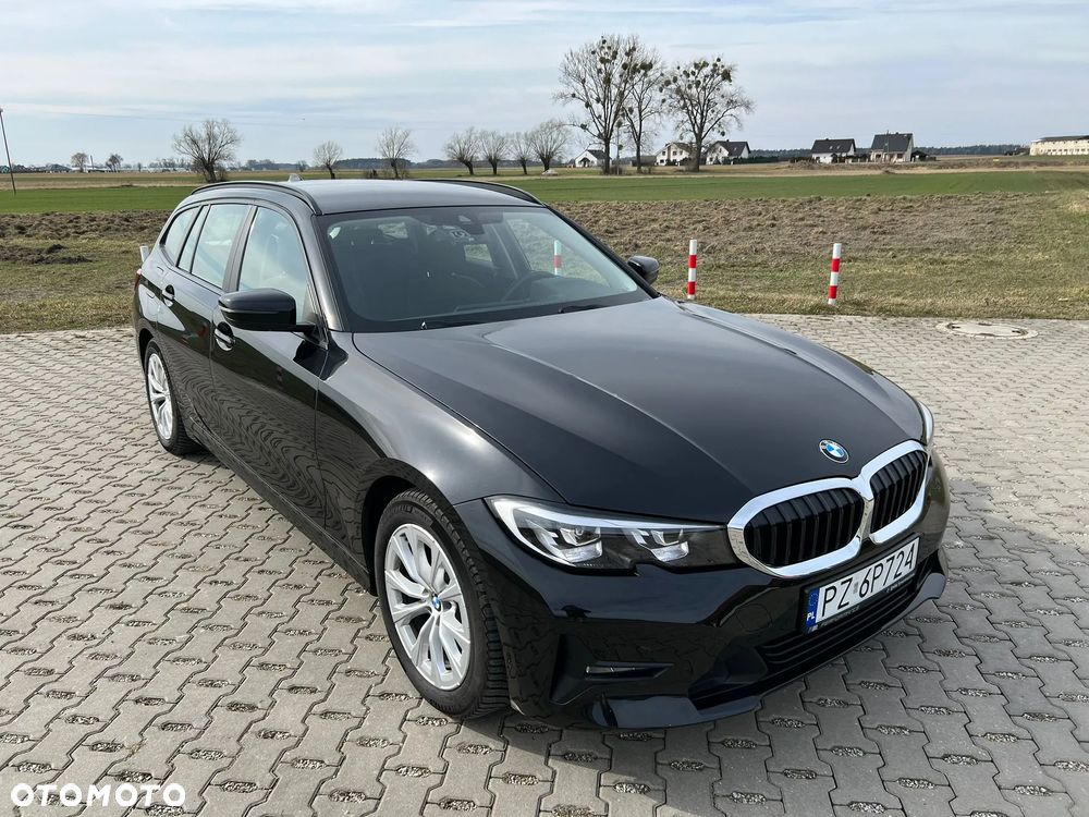 BMW Seria 3 320d Edition Luxury Line Purity - 1