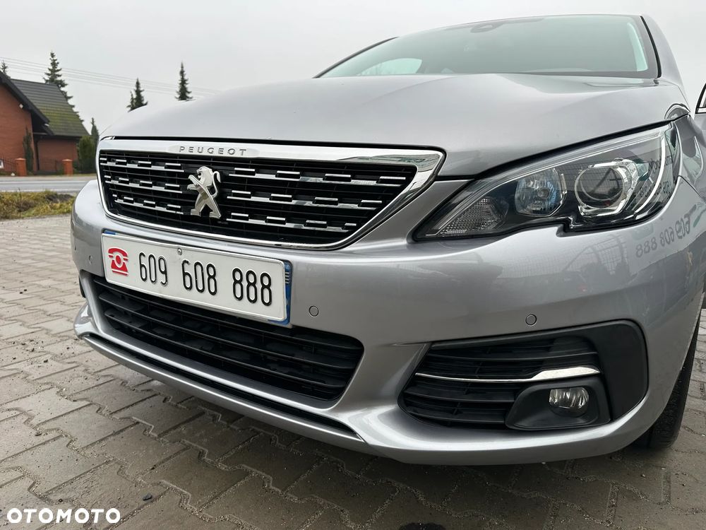Peugeot 308 - 11