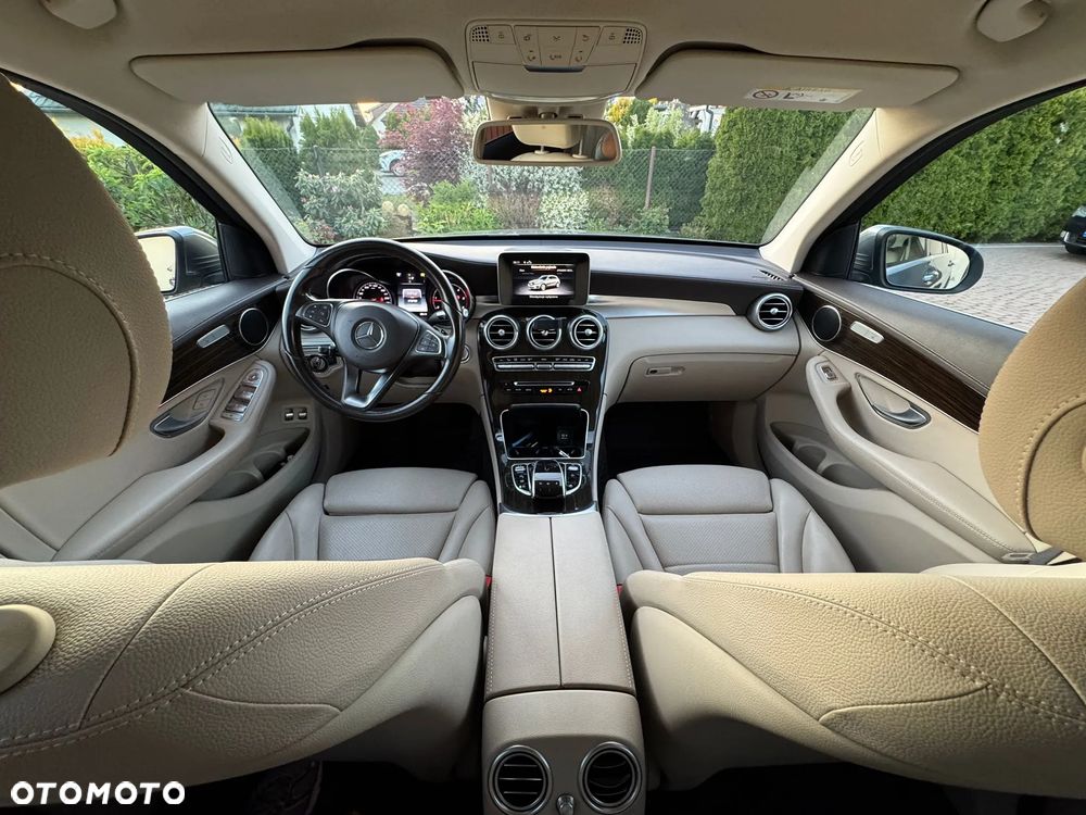 Mercedes-Benz GLC 220 d 4-Matic - 12
