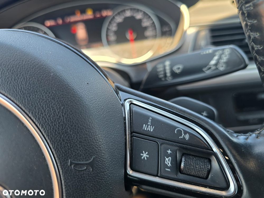 Audi A6 Avant 3.0 TDI quattro S tronic - 32