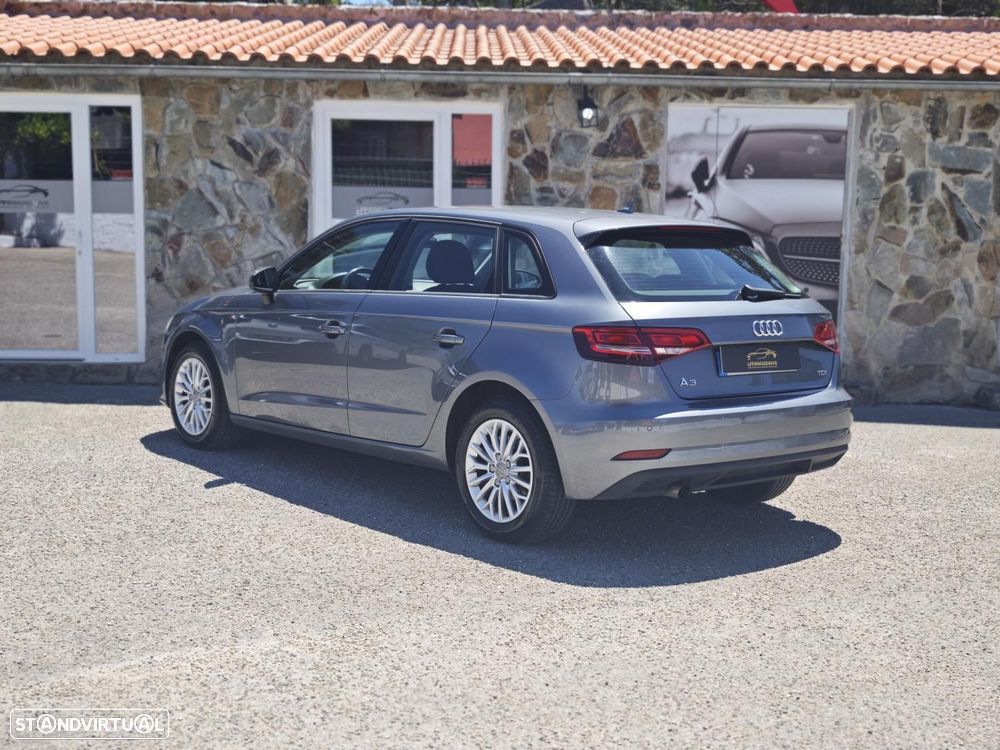 Audi A3 Sportback 1.6 TDI Design - 5